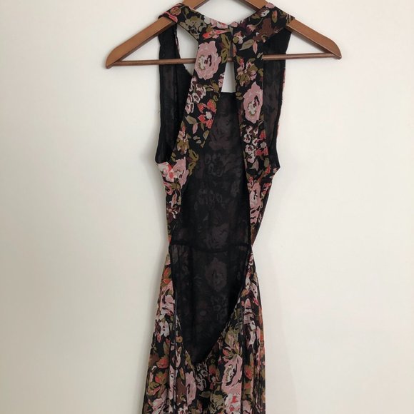 Zara - Backless Floral Maxi Dress - Picture 4 of 8